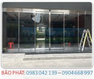 Cửa tự động